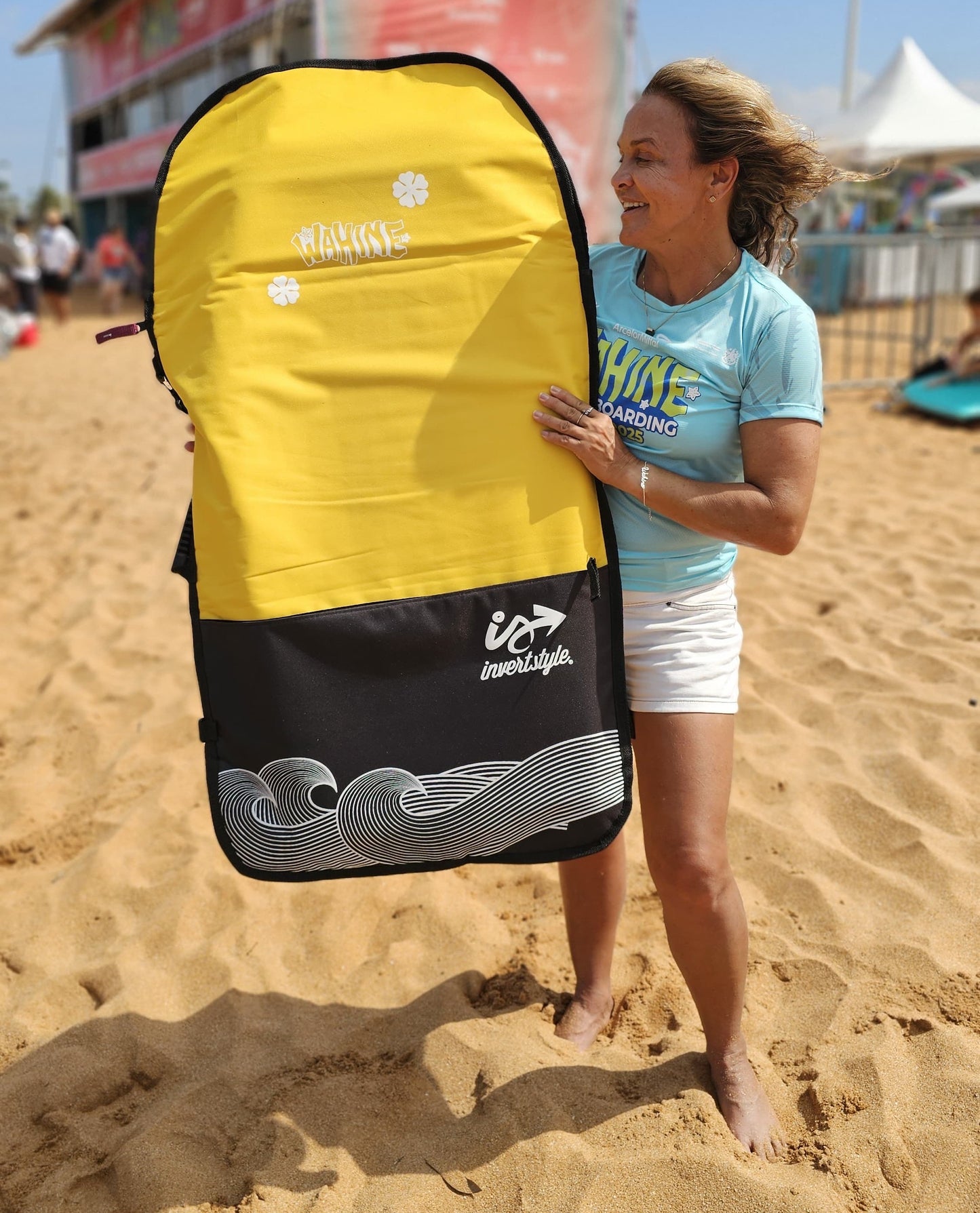 COMBO 04 Invert Style Board Mystery Machine Tri Concave WiFly 2025 + Capa Wahine Térmica Dia a Dia - 01 Board